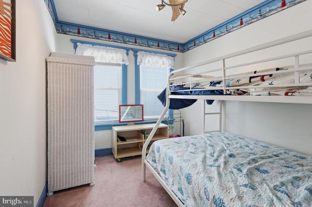 313 W JUNIPER AVE, Wildwood, NJ 08260