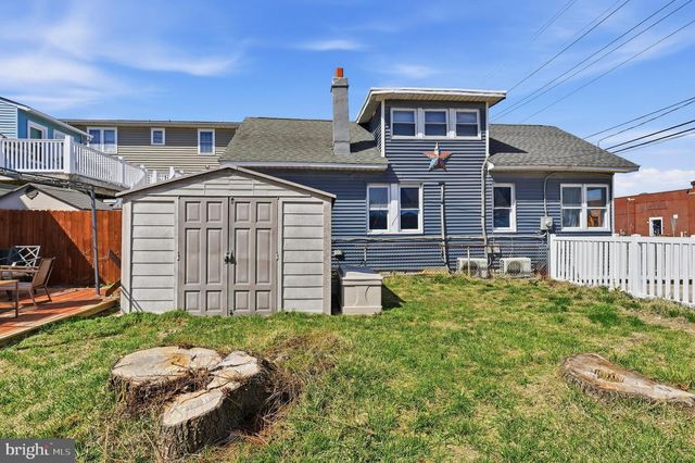 313 W JUNIPER AVE, Wildwood, NJ 08260