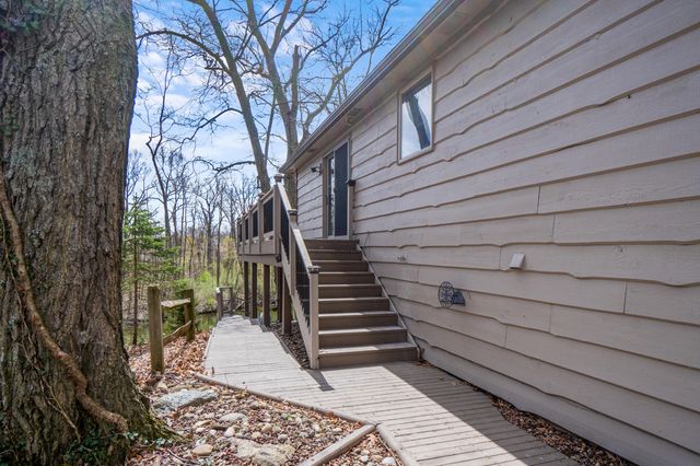 10941 Woodbrook Drive, Somerset Twp, MI 49233