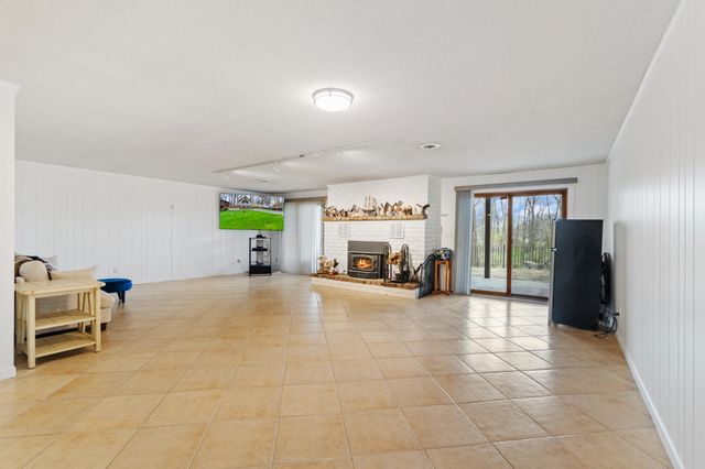 10941 Woodbrook Drive, Somerset Twp, MI 49233