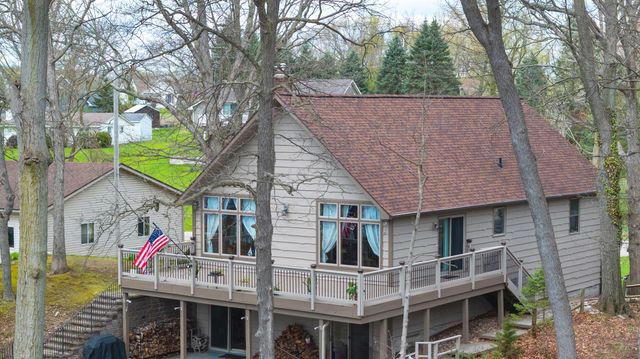 10941 Woodbrook Drive, Somerset Twp, MI 49233