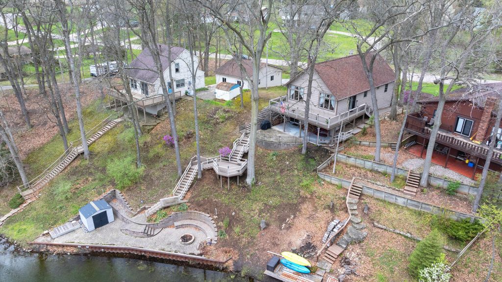 10941 Woodbrook Drive, Somerset Twp, MI 49233