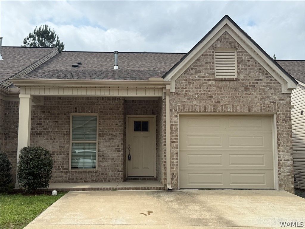 6636 Covington Villas Lane, Tuscaloosa, AL 35405