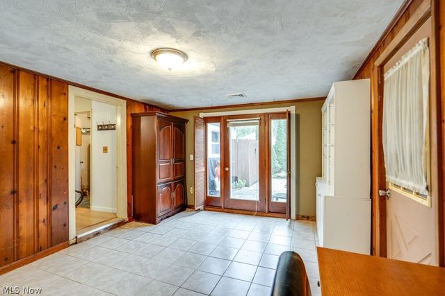 8764 Ravenna Road, Chardon, OH 44024