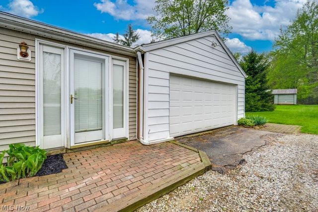 8764 Ravenna Road, Chardon, OH 44024