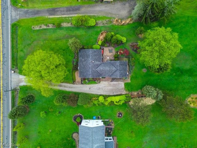 8764 Ravenna Road, Chardon, OH 44024