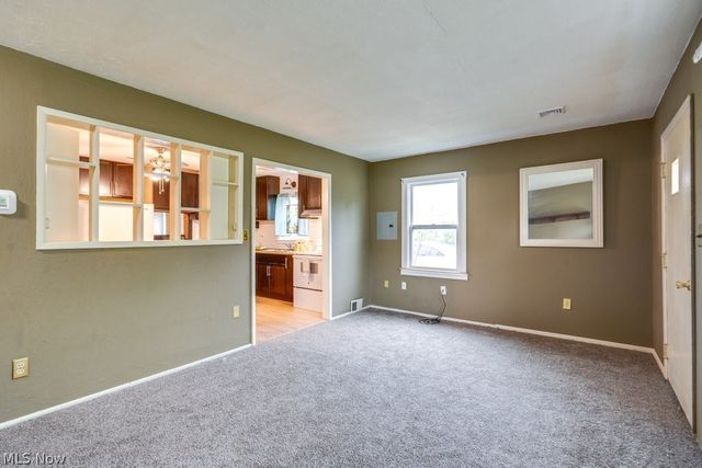 8764 Ravenna Road, Chardon, OH 44024