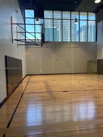 1010 Brickell Ave 3810, Miami, FL 33131