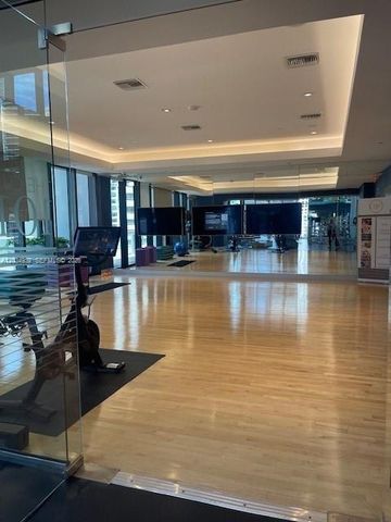1010 Brickell Ave 3810, Miami, FL 33131