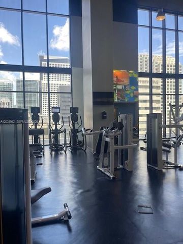 1010 Brickell Ave 3810, Miami, FL 33131