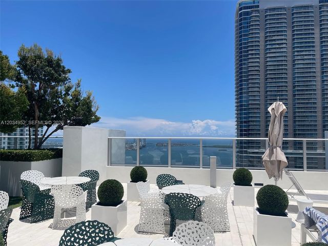 1010 Brickell Ave 3810, Miami, FL 33131