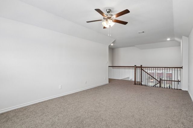 9808 Fall Brook Drive, Aubrey, TX 76227