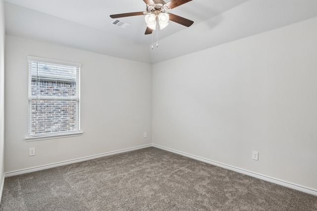 9808 Fall Brook Drive, Aubrey, TX 76227