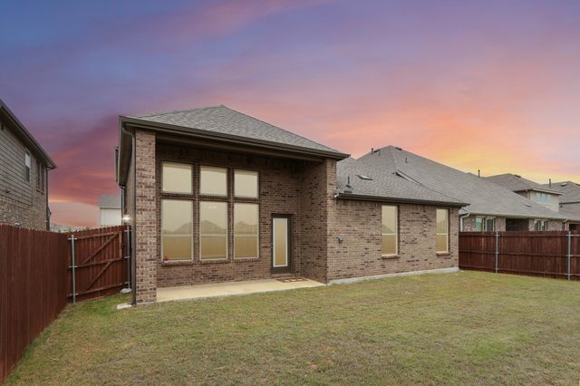 9808 Fall Brook Drive, Aubrey, TX 76227