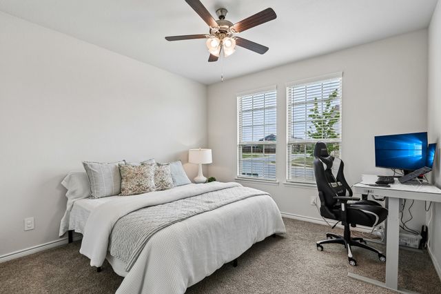 9808 Fall Brook Drive, Aubrey, TX 76227