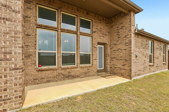 9808 Fall Brook Drive, Aubrey, TX 76227