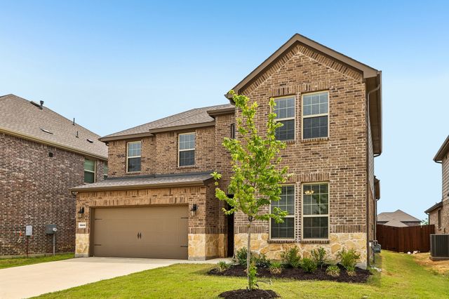 9808 Fall Brook Drive, Aubrey, TX 76227