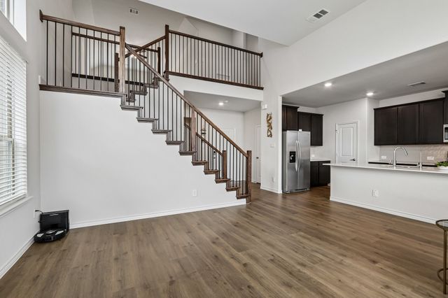 9808 Fall Brook Drive, Aubrey, TX 76227