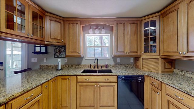 10324 SKEWLEE ROAD, Thonotosassa, FL 33592