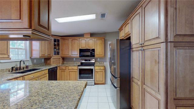 10324 SKEWLEE ROAD, Thonotosassa, FL 33592