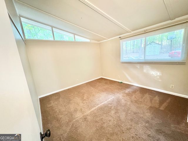 435 Sherwood Road, Fayetteville, GA 30215