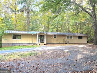 435 Sherwood Road, Fayetteville, GA 30215