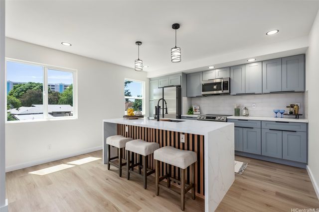 84-949 Hana Street, Waianae, HI 96792