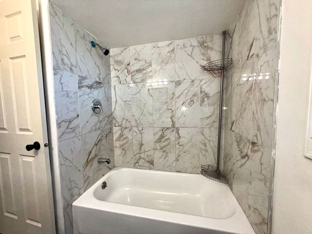 2217 W 156th Place, Markham, IL 60426