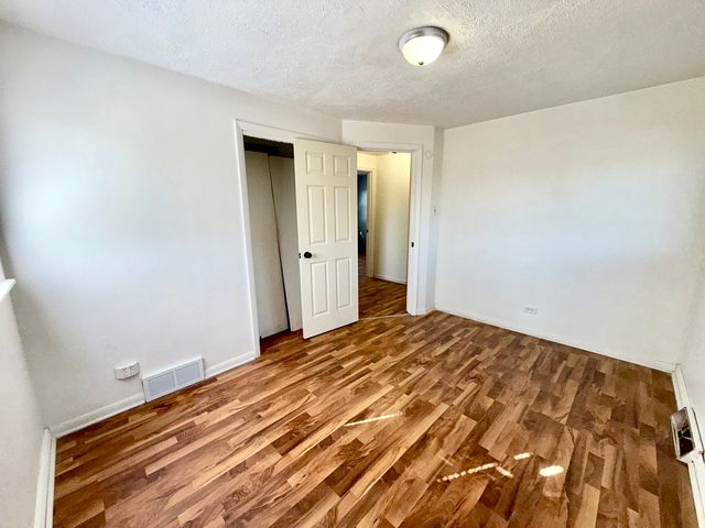 2217 W 156th Place, Markham, IL 60426