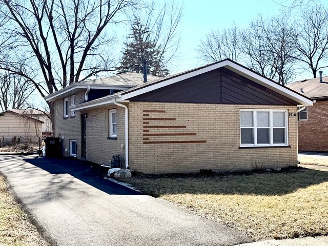 2217 W 156th Place, Markham, IL 60426