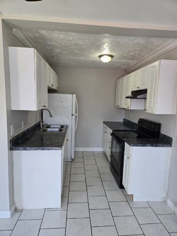 550 Harding Pl Apt C116, Nashville, TN 37211
