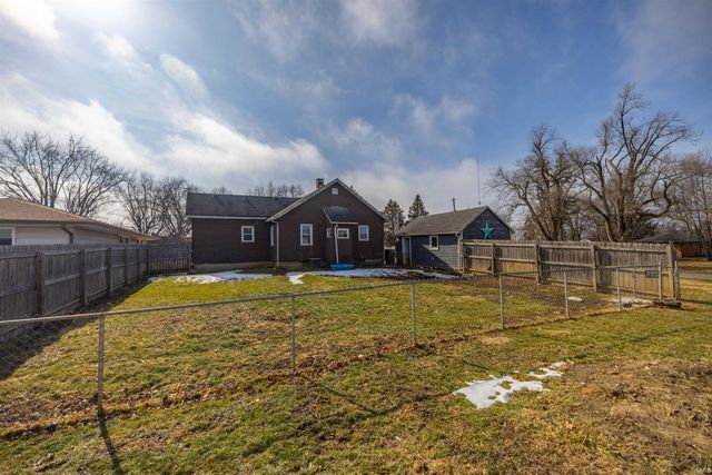 1204 E 26th Street, Muncie, IN 47302