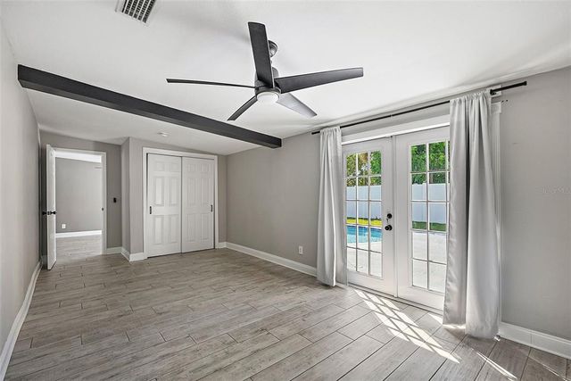 6044 30TH AVENUE N, St Petersburg, FL 33710
