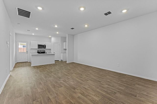 231 Harrison XING A, Kyle, TX 78640