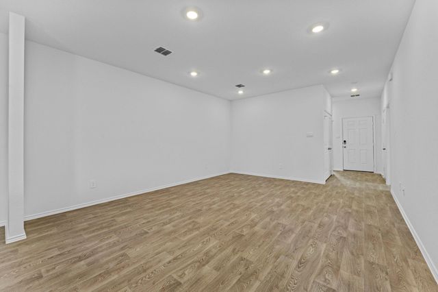 231 Harrison XING A, Kyle, TX 78640