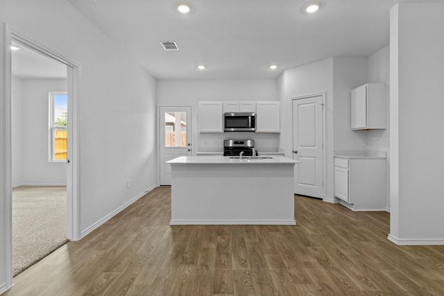 231 Harrison XING A, Kyle, TX 78640