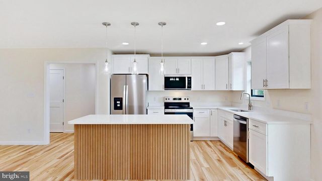 419 MULBERRY ST, Smyrna, DE 19977