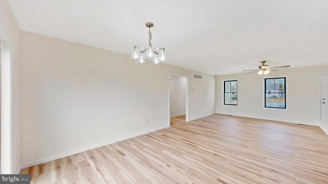 419 MULBERRY ST, Smyrna, DE 19977