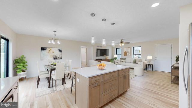 419 MULBERRY ST, Smyrna, DE 19977