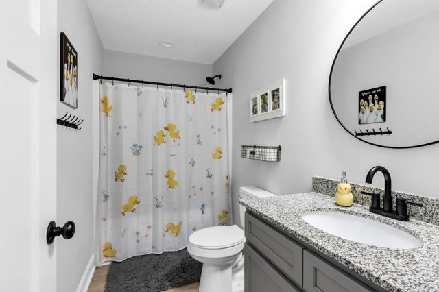 203 Martha St, Shelbyville, TN 37160
