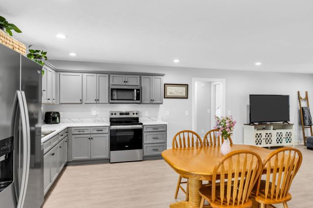203 Martha St, Shelbyville, TN 37160