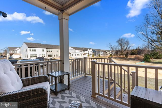 4008 MARQUIS LN, Jamison, PA 18929