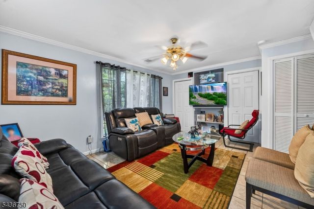 509 Ridge St, Newark City, NJ 07104