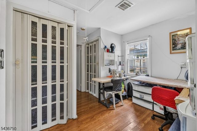509 Ridge St, Newark City, NJ 07104