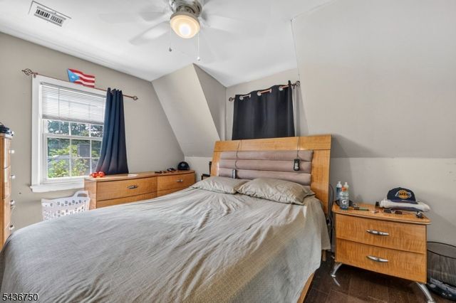 509 Ridge St, Newark City, NJ 07104