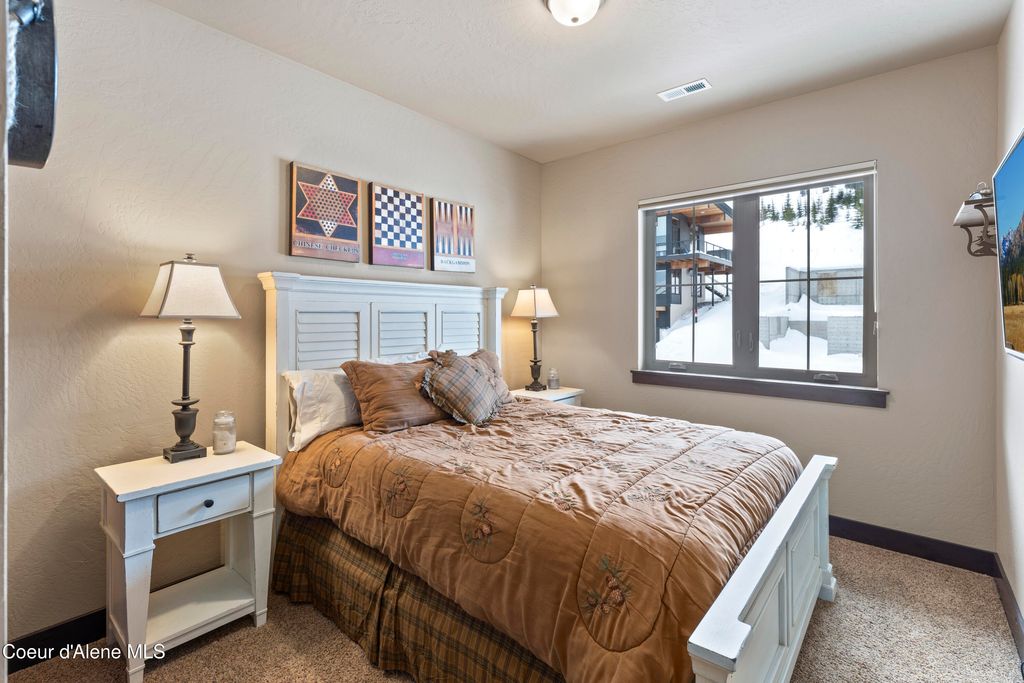 135 Chutes Ln, Sandpoint, ID 83864 photo 27