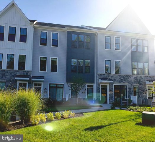 5202 DONATELLO DR, Princeton, NJ 08540