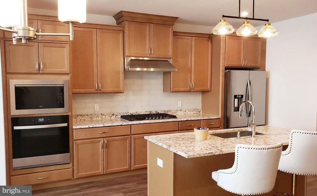 5202 DONATELLO DR, Princeton, NJ 08540