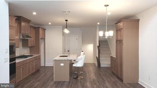 5202 DONATELLO DR, Princeton, NJ 08540