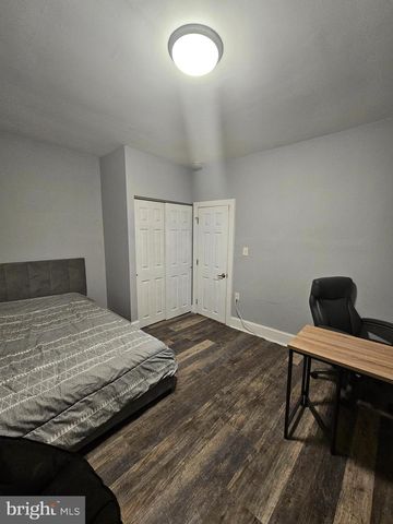 2016 N LEITHGOW ST, Philadelphia, PA 19122